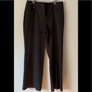 Alfani black trousers, straight keg, pockets, great condition, size 6PS